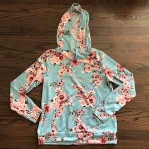 Lara fashion boutique floral hooded sweatshirt medium